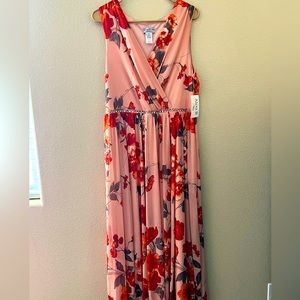 Sleeveless orange flower print dress